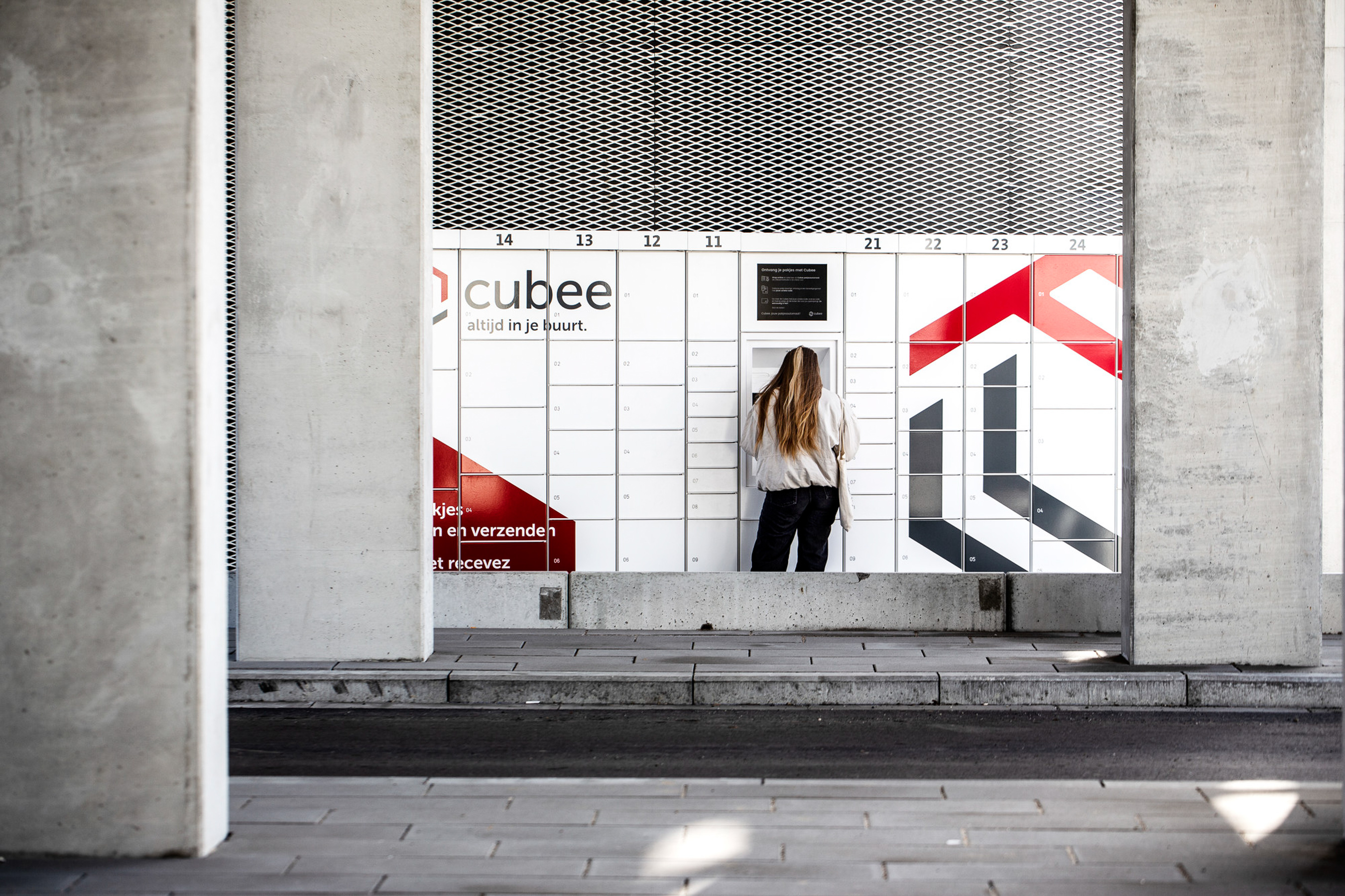 Send and receive parcels at the VUB campus Vrije Universiteit Brussel